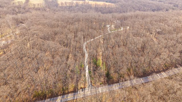 2332 N Farm Road 231, Strafford, MO 65757