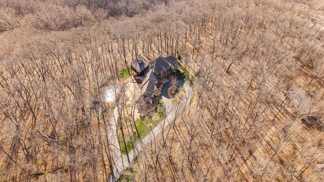 2332 N Farm Road 231, Strafford, MO 65757