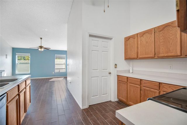 6019 LONG PEAK DRIVE, Orlando, FL 32810