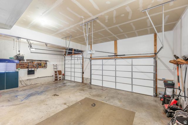 1996 S 1675 W, Syracuse, UT 84075