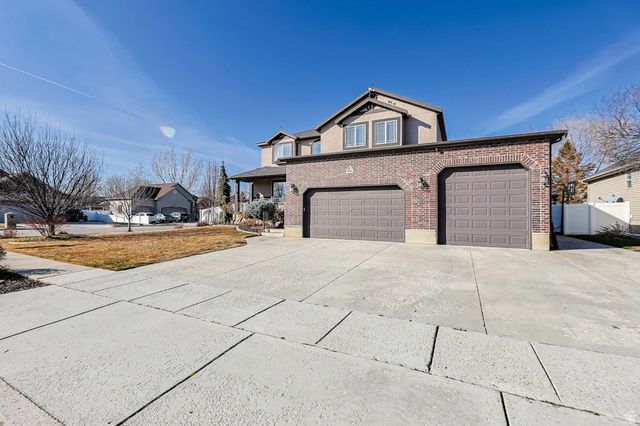 1996 S 1675 W, Syracuse, UT 84075