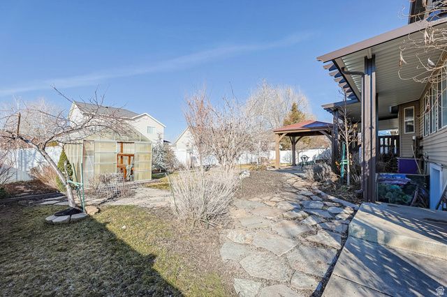 1996 S 1675 W, Syracuse, UT 84075