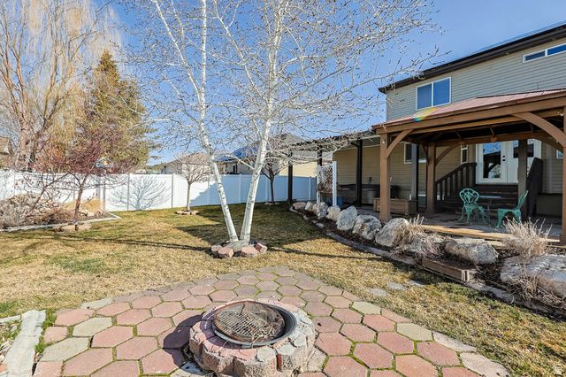 1996 S 1675 W, Syracuse, UT 84075