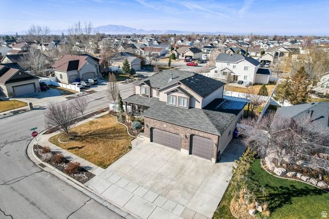 1996 S 1675 W, Syracuse, UT 84075