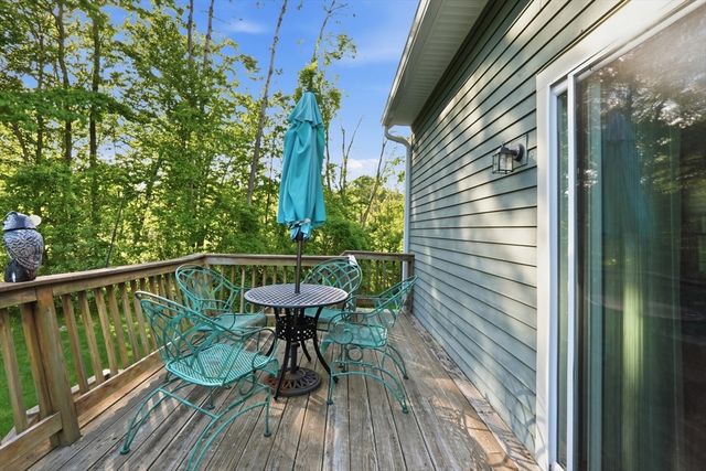 63 Brookdale Cir 63, Shrewsbury, MA 01545