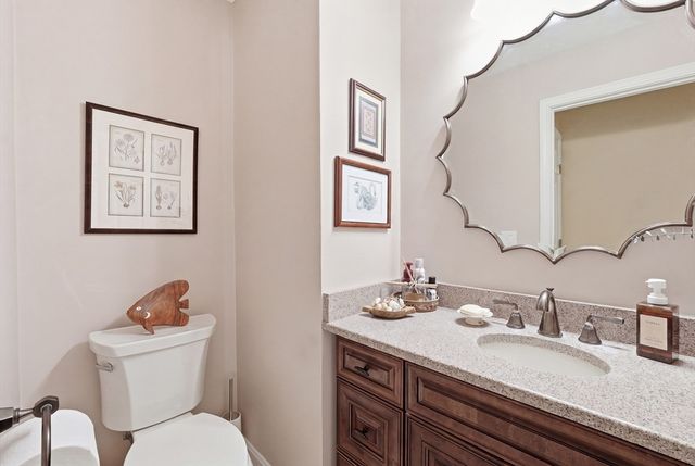 63 Brookdale Cir 63, Shrewsbury, MA 01545