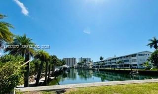 450 Paradise Isle Blvd 302, Hallandale Beach, FL 33009