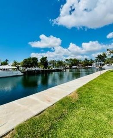 450 Paradise Isle Blvd 302, Hallandale Beach, FL 33009