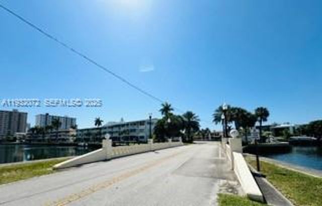 450 Paradise Isle Blvd 302, Hallandale Beach, FL 33009