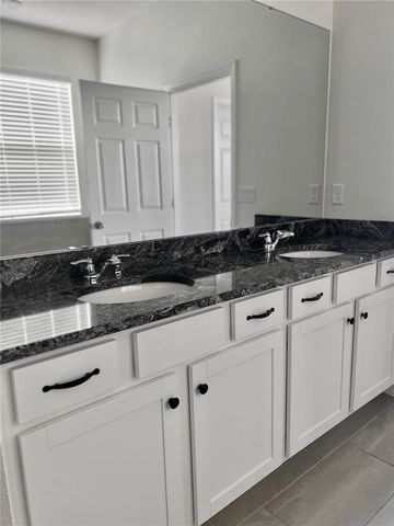 9552 LAUNCH POINT ROAD, Orlando, FL 32832