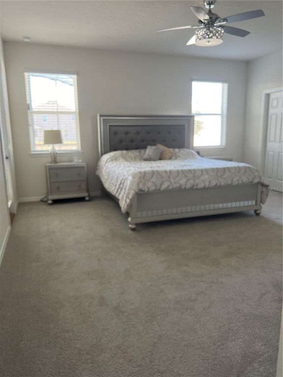 Image 12 of property listing at 9552 LAUNCH POINT ROAD, Orlando, FL 32832