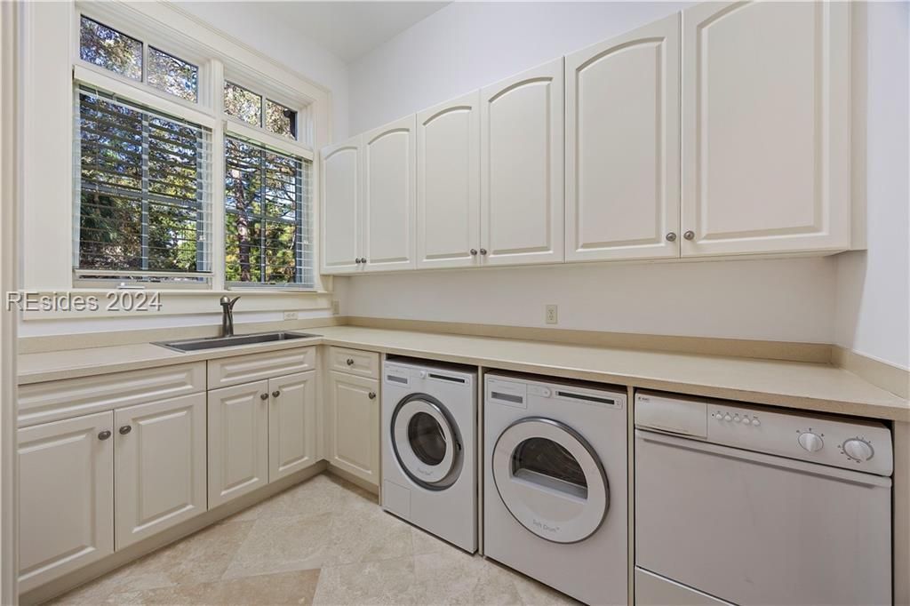 Image 42 of property listing at 3 Ketch, Hilton Head Island, SC 29928