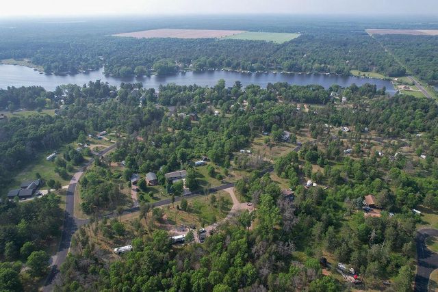825 Marlboro Court, Nekoosa, WI 54457