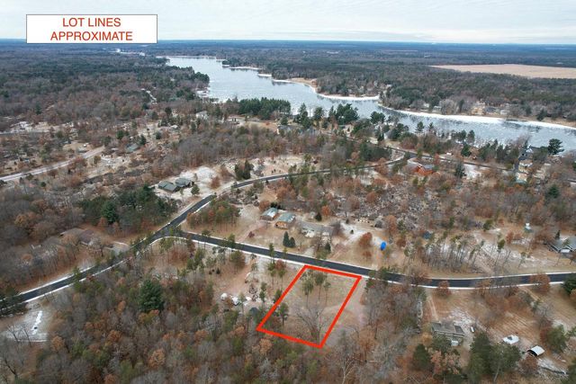 825 Marlboro Court, Nekoosa, WI 54457