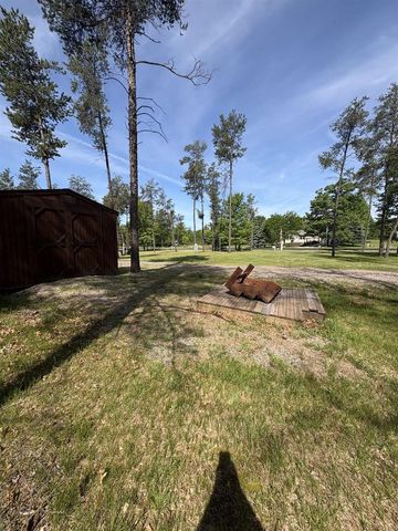 825 Marlboro Court, Nekoosa, WI 54457