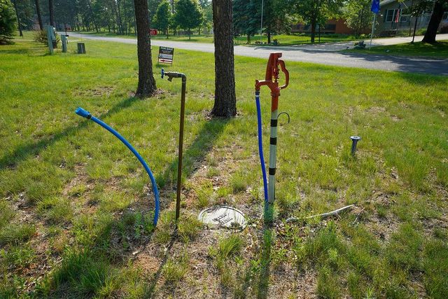 825 Marlboro Court, Nekoosa, WI 54457