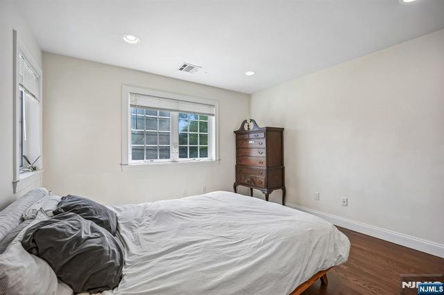 39 Grove Street B, Tenafly, NJ 07670