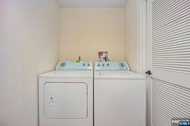 39 Grove Street B, Tenafly, NJ 07670