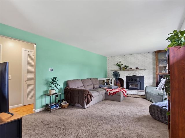 4 Briarwood Lane, Perinton, NY 14450