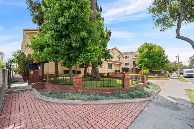 130 N Moore A, Monterey Park, CA 91754