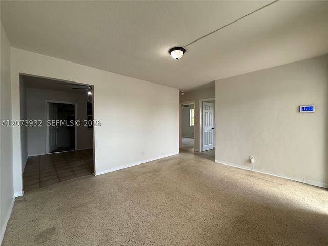 900 SW 5th St 2, Hallandale Beach, FL 33009