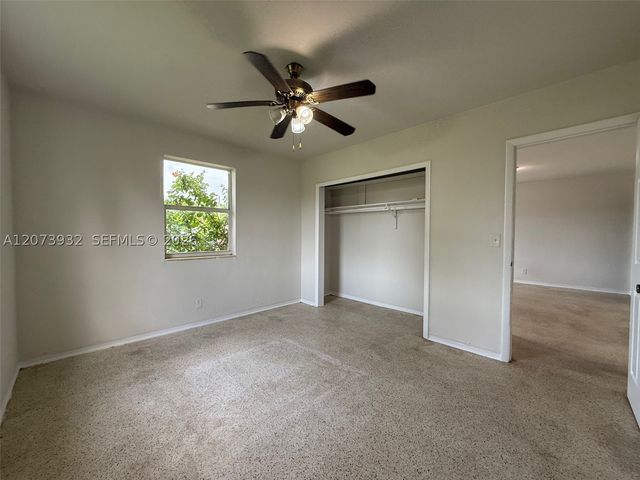 900 SW 5th St 2, Hallandale Beach, FL 33009