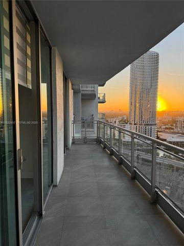 90 SW 3rd St 2408, Miami, FL 33130