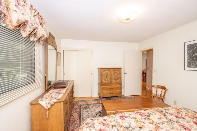 513 Chisholm Trail, Wyoming, OH 45215