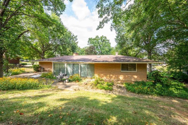 513 Chisholm Trail, Wyoming, OH 45215