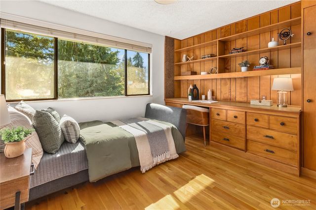 14514 NE 5th Street, Bellevue, WA 98007