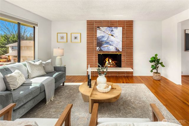 14514 NE 5th Street, Bellevue, WA 98007