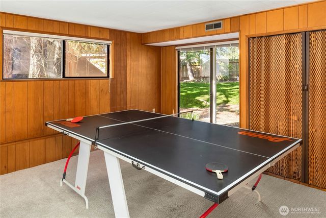 14514 NE 5th Street, Bellevue, WA 98007