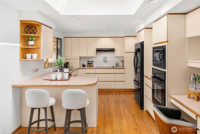 14514 NE 5th Street, Bellevue, WA 98007