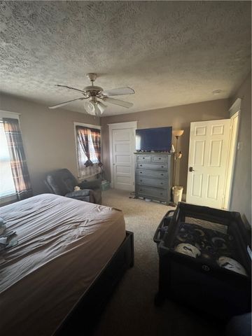 1647 Church St, Ambridge, PA 15003