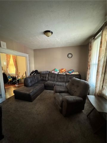 1647 Church St, Ambridge, PA 15003