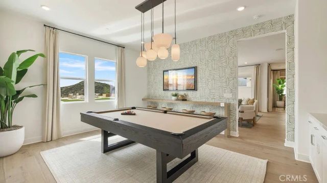 24325 Corte Cambur, Valencia, CA 91354