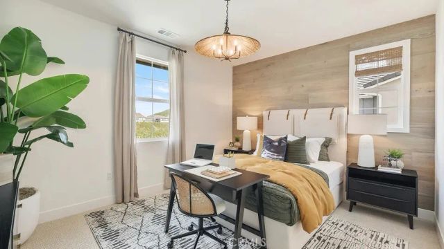 24325 Corte Cambur, Valencia, CA 91354