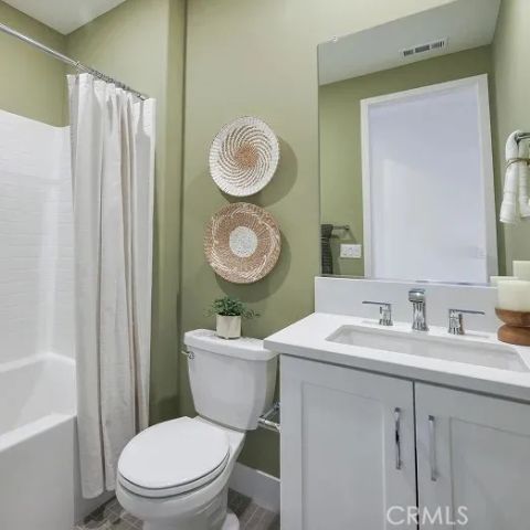 24325 Corte Cambur, Valencia, CA 91354