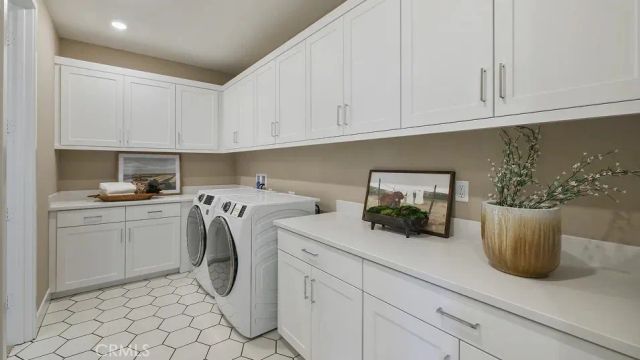 24325 Corte Cambur, Valencia, CA 91354