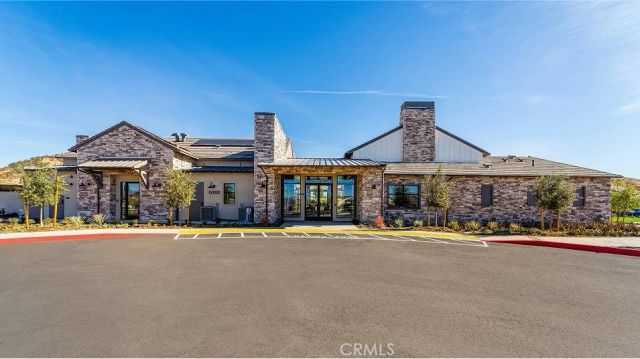 24325 Corte Cambur, Valencia, CA 91354