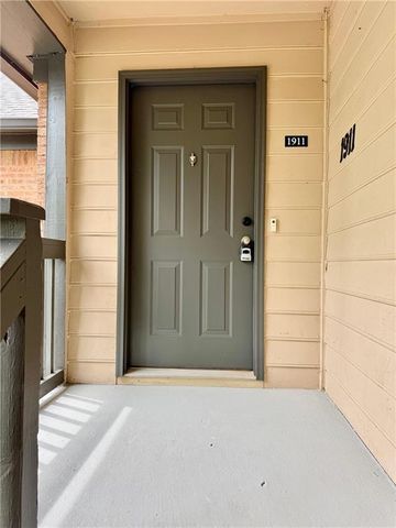 1911 Barrow Way, Duluth, GA 30096