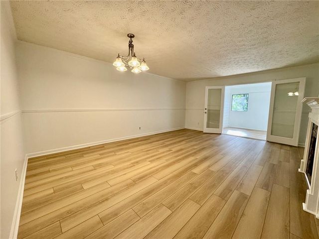 1911 Barrow Way, Duluth, GA 30096