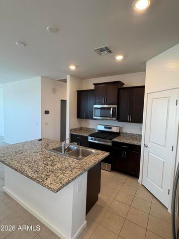 3570 E APPALOOSA Drive, San Tan Valley, AZ 85140