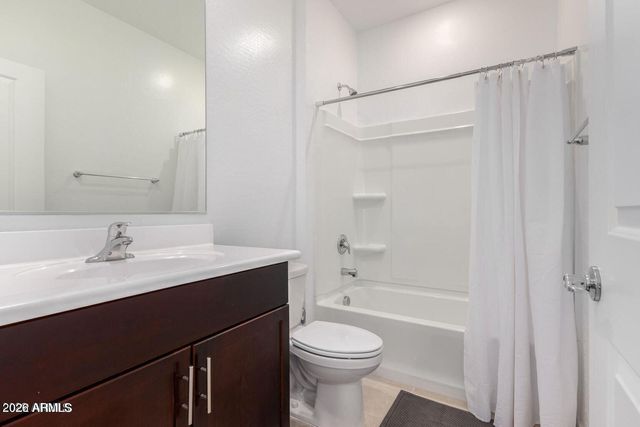 3570 E APPALOOSA Drive, San Tan Valley, AZ 85140