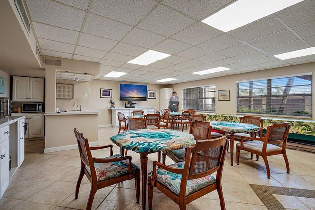 5000 GULF BOULEVARD 304, St Pete Beach, FL 33706