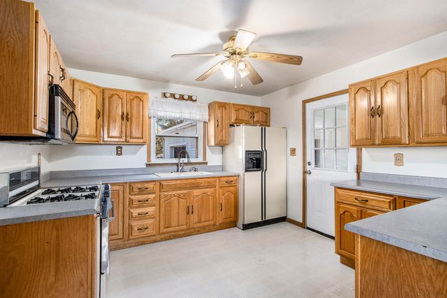 13976 20 Mile Road, Marengo Twp, MI 49068