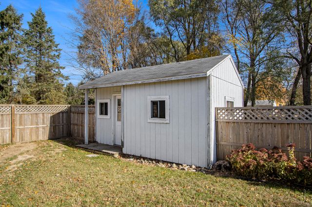 13976 20 Mile Road, Marengo Twp, MI 49068