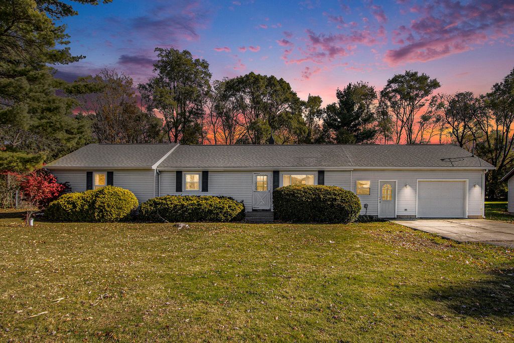 13976 20 Mile Road, Marengo Twp, MI 49068