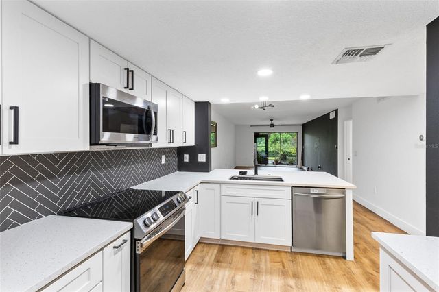 4101 FAIRVIEW VISTA POINT 131, Orlando, FL 32804