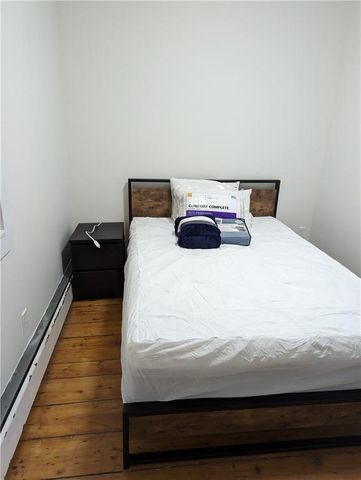 37 Ann Street 1, Newport, RI 02840